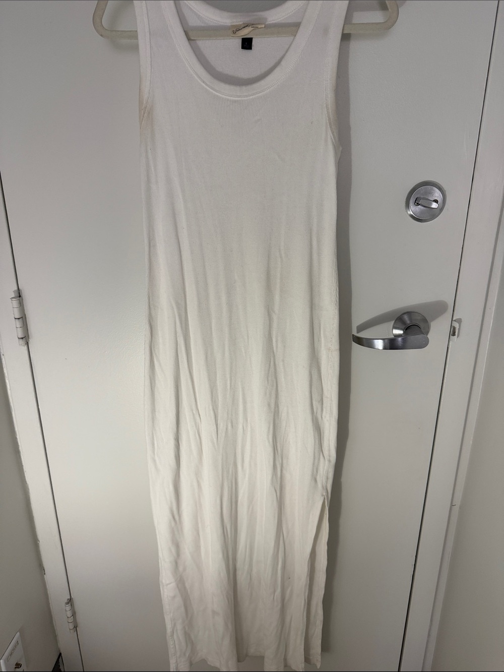Universal Thread White Sleeveless Tank Maxi Dress